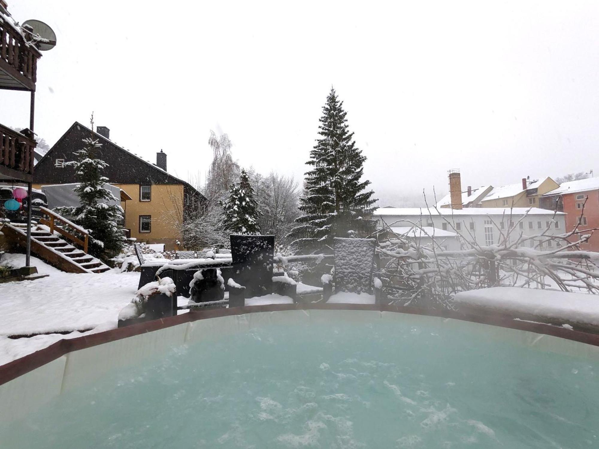 Ut - Urlaubsmagie - Urlaubstraum Mit Whirlpool, Pool & Sauna Зебниц Экстерьер фото